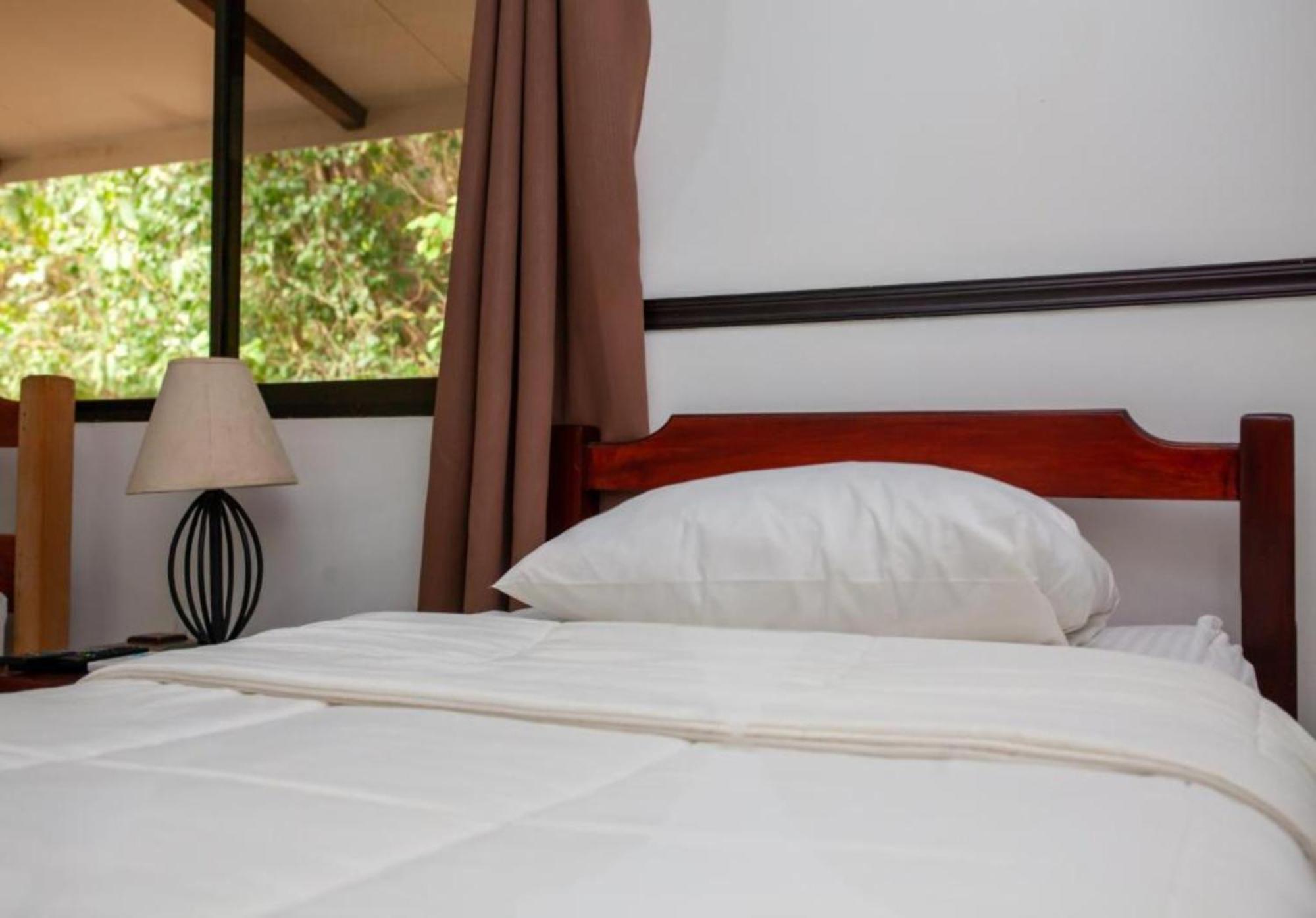 Hotel Hacienda La Pacifica Cañas Camera foto