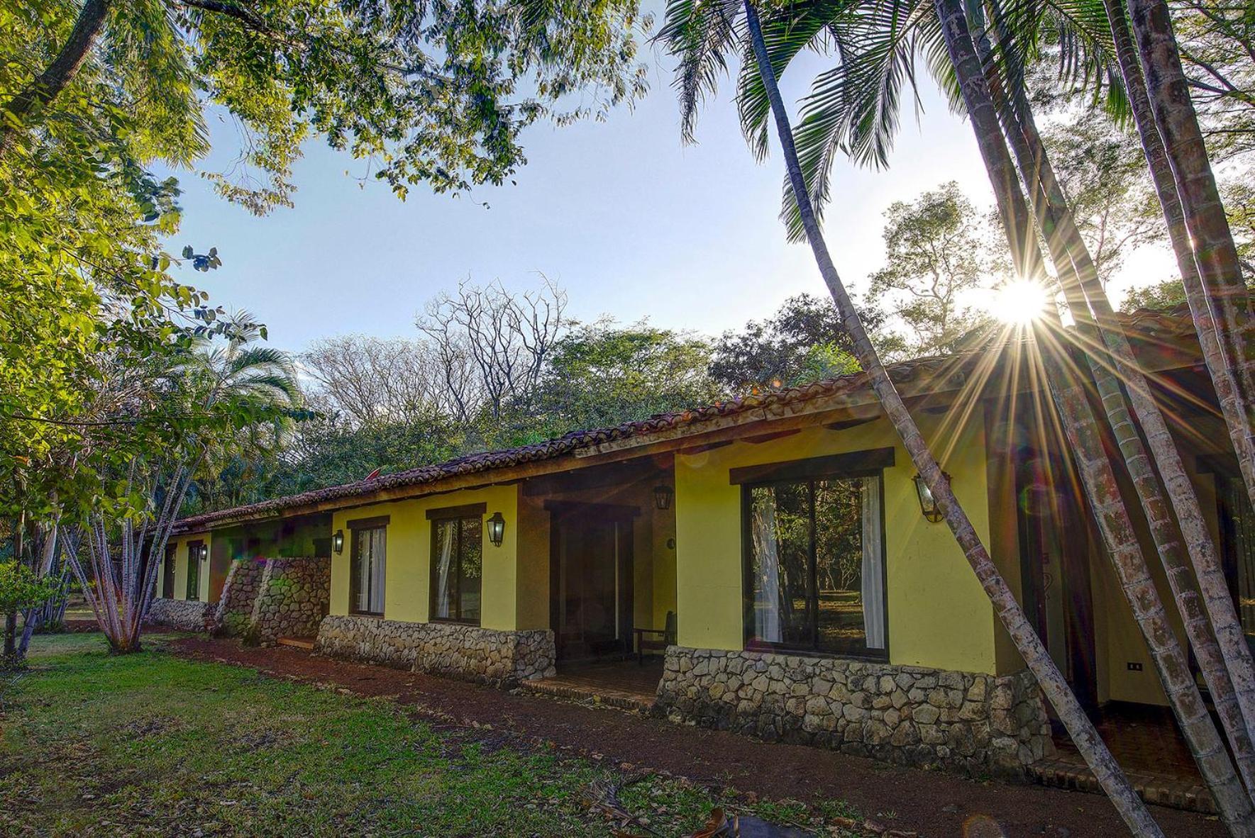 Hotel Hacienda La Pacifica Cañas Camera foto